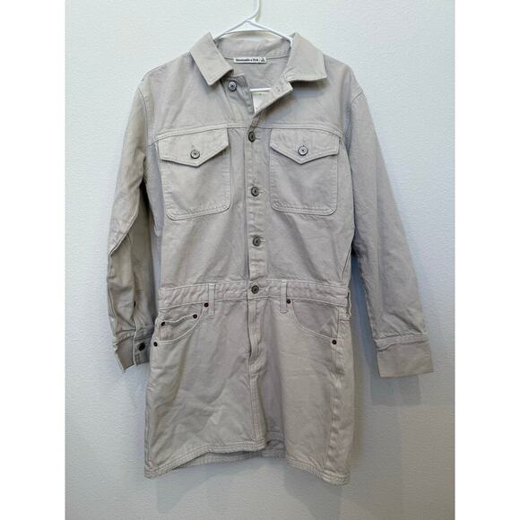 NWT‎ Abercrombie & Fitch Denim Shirt Dress Light Grey Small - Picture 1 of 7